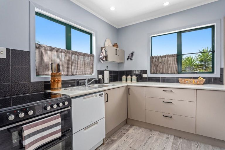 Photo of property in 49 Pohutu Street, Whakatane, 3120