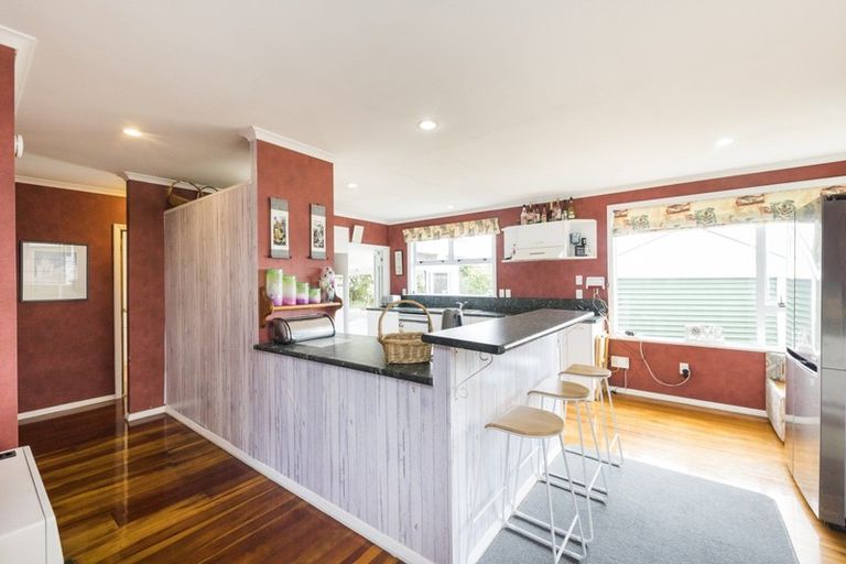 Photo of property in 19 Paisley Street, Awapuni, Palmerston North, 4412