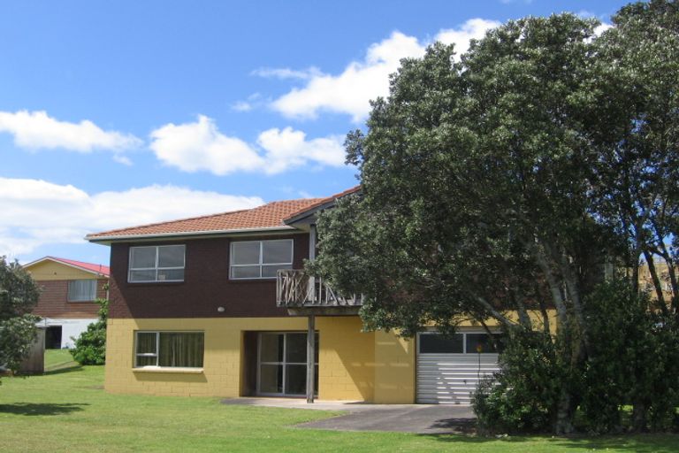 Photo of property in 9a Hillary Street, Waihi Beach, 3611