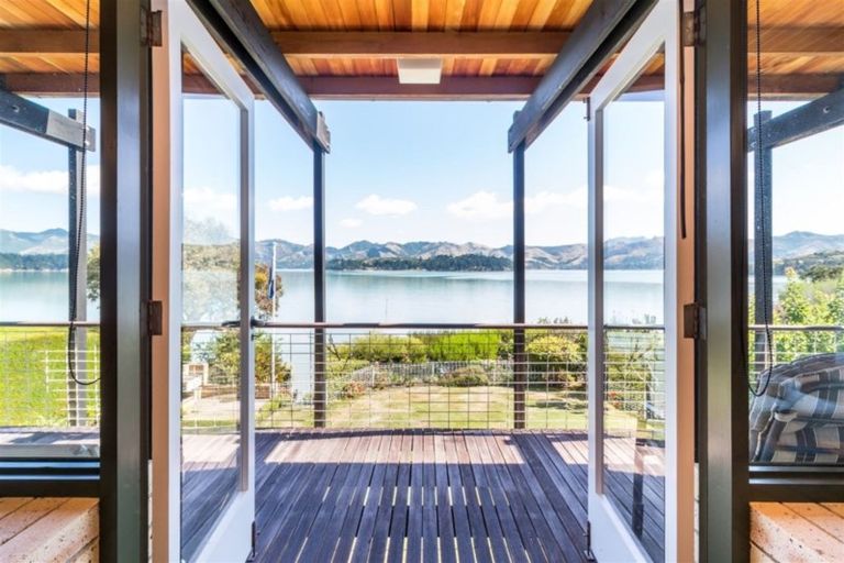 Photo of property in 417 Marine Drive, Charteris Bay, Lyttelton, 8971