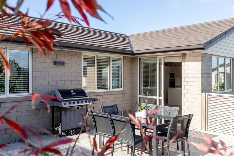 Photo of property in Waterview Estate, 86/4 Greystone Place, Omokoroa, 3114
