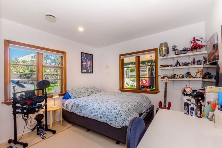 Photo of property in 48 Margaret Road, Raumati Beach, Paraparaumu, 5032