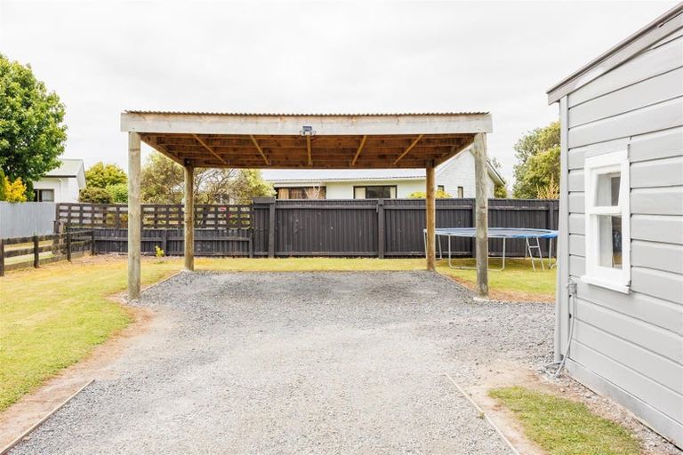 Photo of property in 10 Rira Street, Marton, 4710