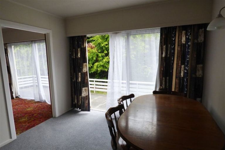 Photo of property in 14 Essex Street, Balclutha, 9230