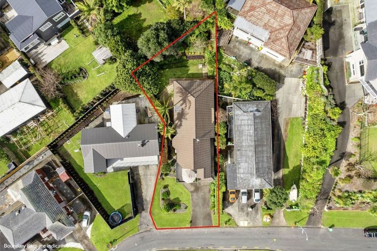 Photo of property in 20a Evelyn Road, Cockle Bay, Auckland, 2014