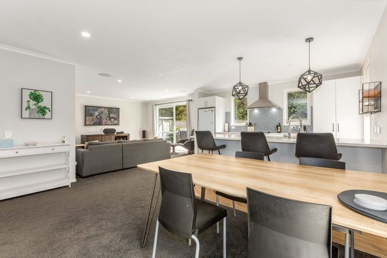 Photo of property in 44 Martingale Drive, Whitby, Porirua, 5024