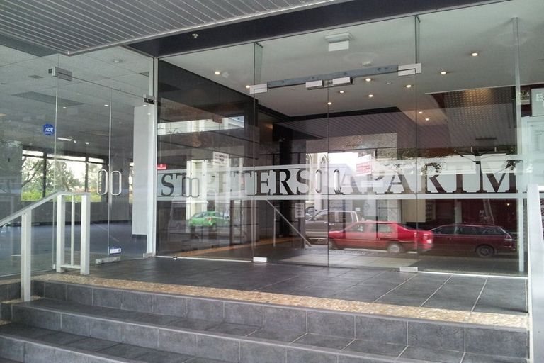 Photo of property in St Peters Apartments, 8b/192 Willis Street, Te Aro, Wellington, 6011