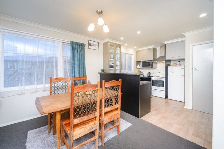 Photo of property in 186 Tremaine Avenue, Westbrook, Palmerston North, 4412