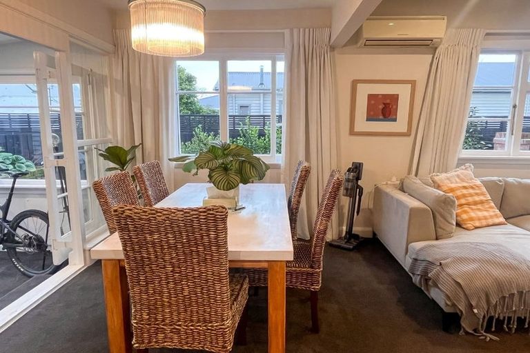 Photo of property in 1/155 Weston Road, St Albans, Christchurch, 8052