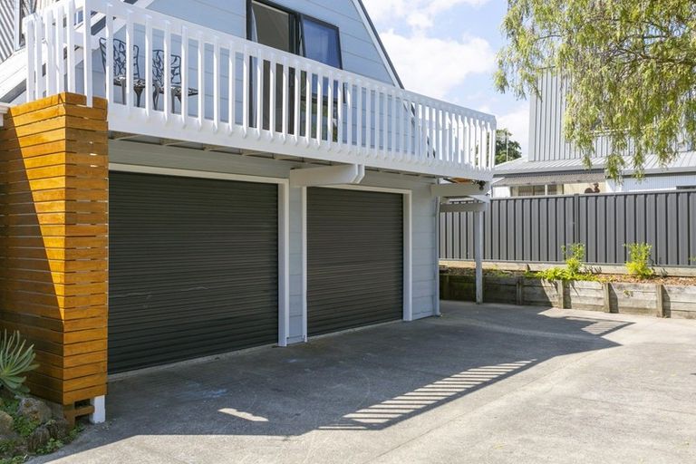 Photo of property in 12 Gladstone Grove, Richmond Heights, Taupo, 3330
