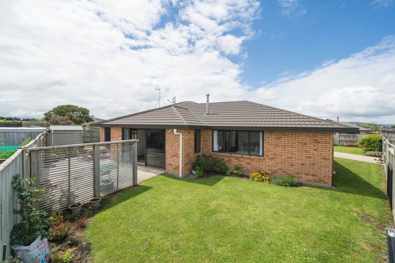 Photo of property in 10a Pegasus Place, Kelvin Grove, Palmerston North, 4414