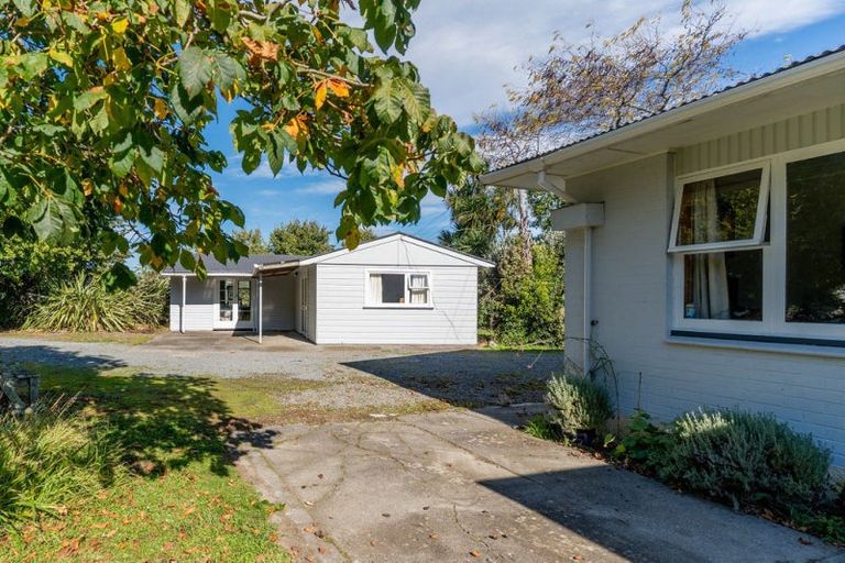 Photo of property in 120 Waihakeke Road, Waihakeke, Carterton, 5792