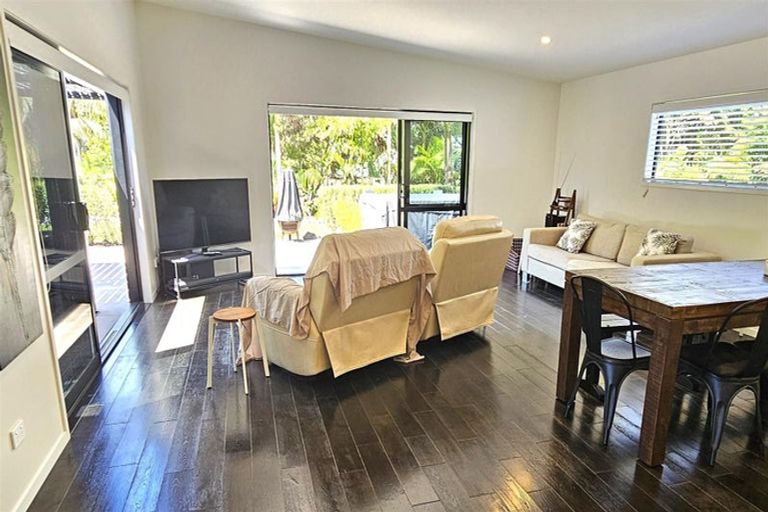 Photo of property in 807 Matarangi Drive, Matarangi, Whitianga, 3592