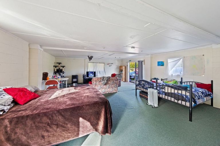 Photo of property in 123 Waiuku Road, Pukekohe, 2678