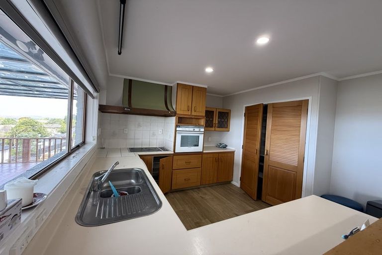 Photo of property in 24 Widmore Drive, Massey, Auckland, 0614