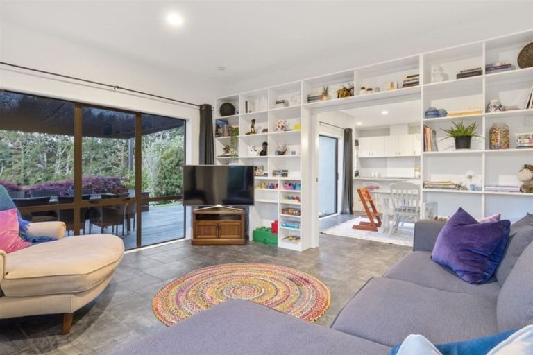 Photo of property in 51 Honeysuckle Lane, Ohauiti, Tauranga, 3112