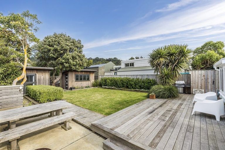 Photo of property in 6 Monro Street, Seatoun, Wellington, 6022