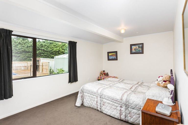 Photo of property in 17 Charlotte Street, Takapau, 4203