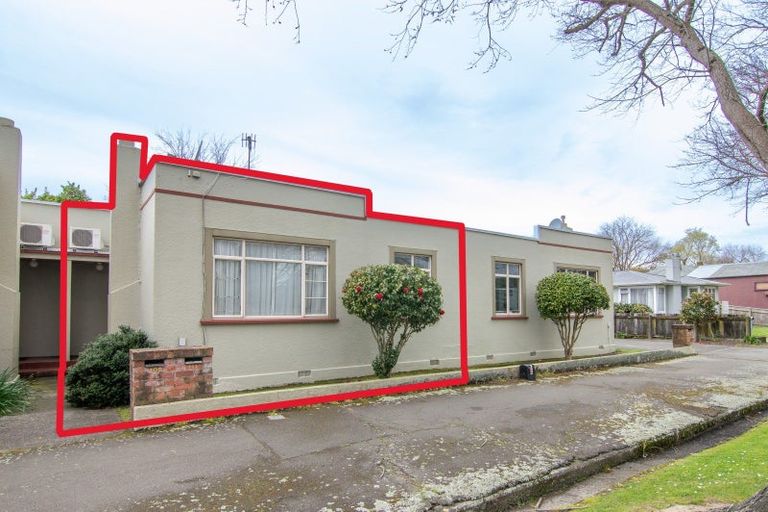 Photo of property in 111 Victoria Avenue, Hokowhitu, Palmerston North, 4410