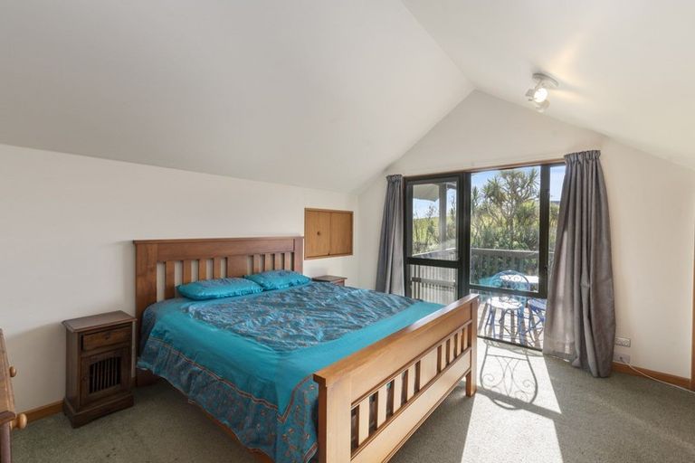 Photo of property in 149 Kawiu Road, Levin, 5510