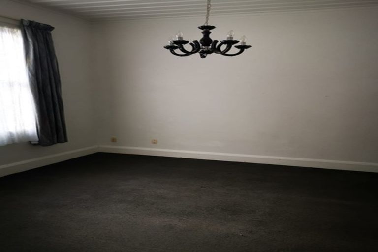 Photo of property in 15 Manning Place, Woolston, Christchurch, 8023