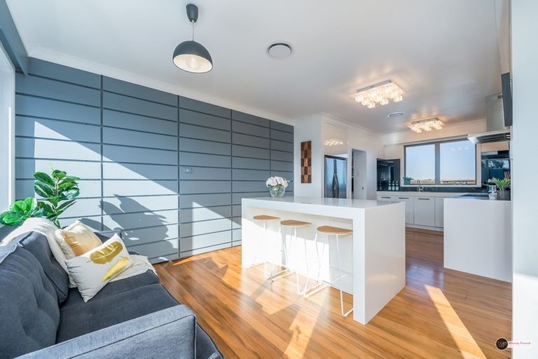 Photo of property in 118a Woburn Road, Woburn, Lower Hutt, 5010