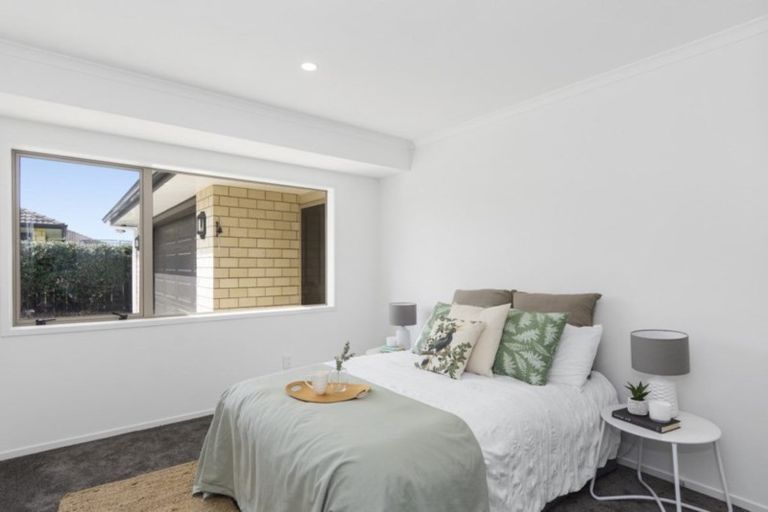 Photo of property in 24 Bellbird Rise, Pyes Pa, Tauranga, 3112