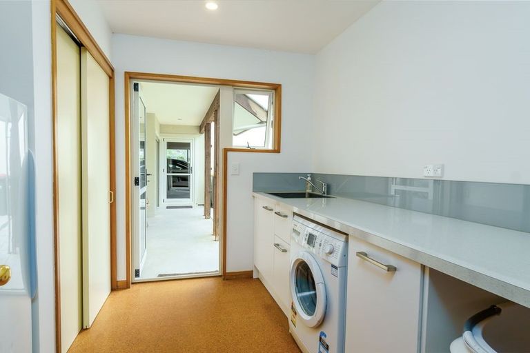 Photo of property in 17 Sheenan Road, Galloway, Alexandra, 9393