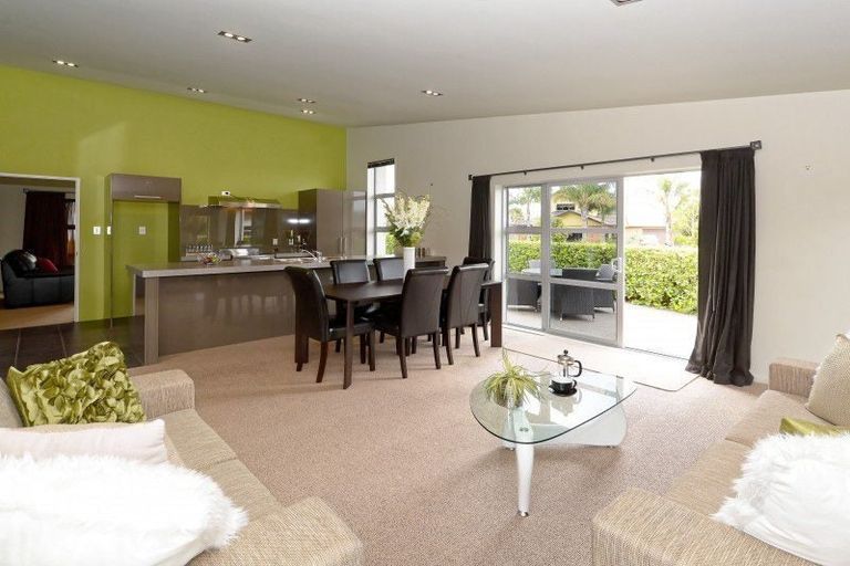 Photo of property in 2 Millennium Heights, Flagstaff, Hamilton, 3210