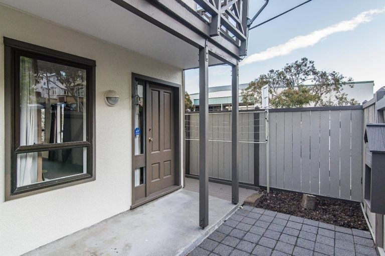 Photo of property in 1/2 Goring Street, Thorndon, Wellington, 6011