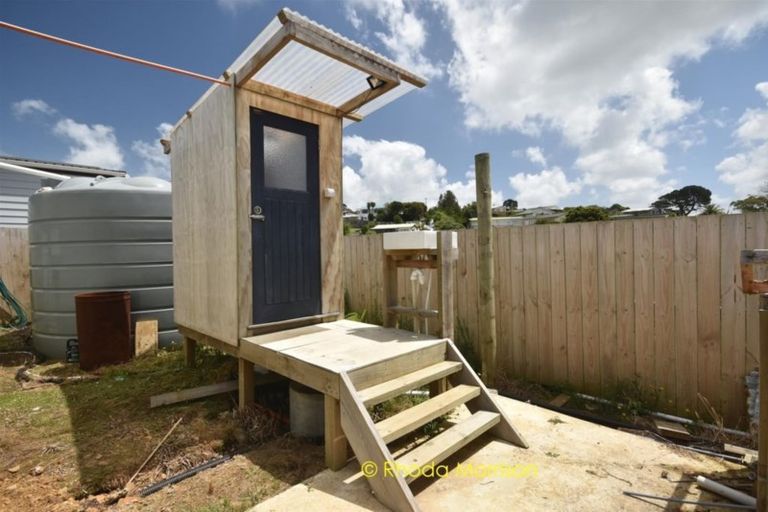 Photo of property in 88 Komiti Road, Tinopai, Matakohe, 0593