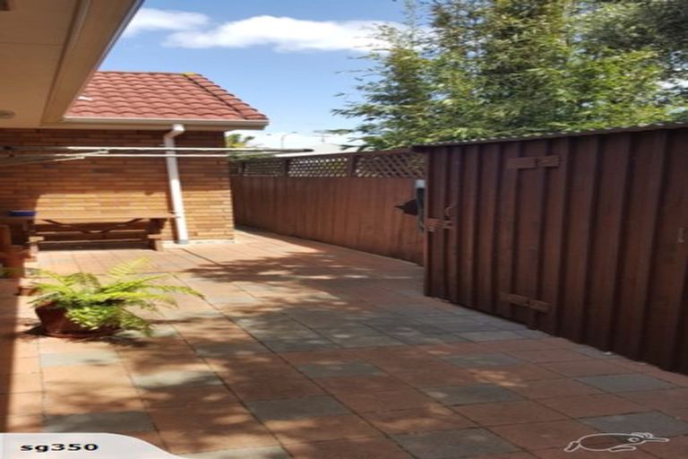 Photo of property in 5/262 Centreway Road, Orewa, 0931