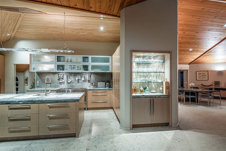 Photo of property in 138-140 Onetaunga Road, Chatswood, Auckland, 0626