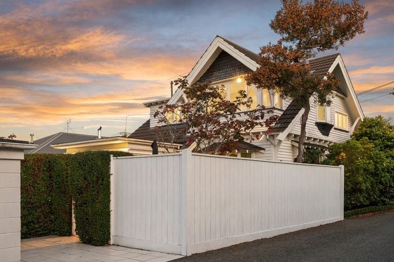 Photo of property in 47 Holmwood Road, Merivale, Christchurch, 8014