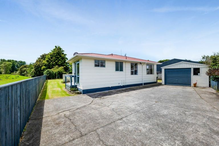 Photo of property in 80 Parris Street, Waitara, 4320