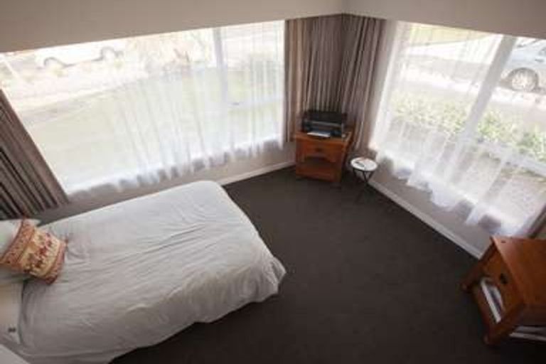 Photo of property in 28 Hinton Avenue, Forest Lake, Hamilton, 3200