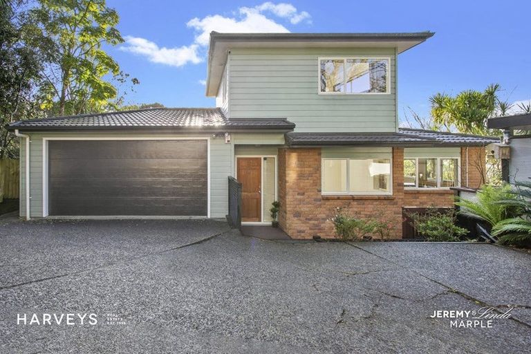 Photo of property in 13a West Lynn Road, Titirangi, Auckland, 0604