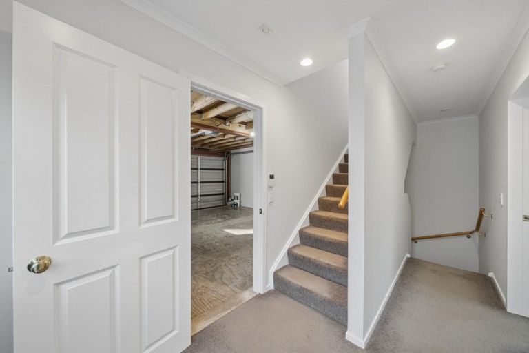 Photo of property in 55b Bolton Street, Kelburn, Wellington, 6012