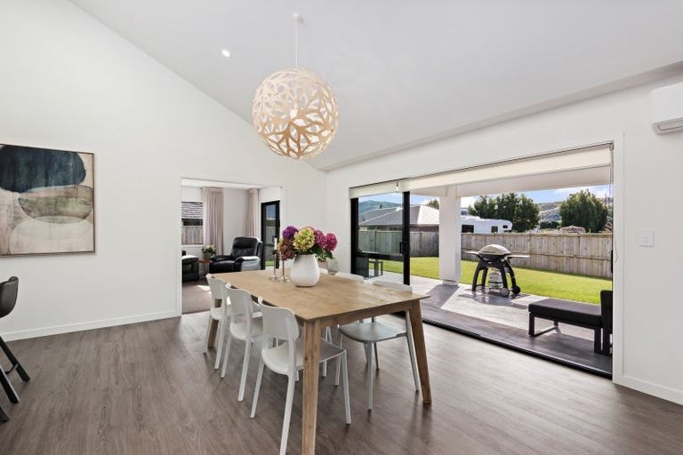 Photo of property in 13 Rodeo Place, Outram, 9019