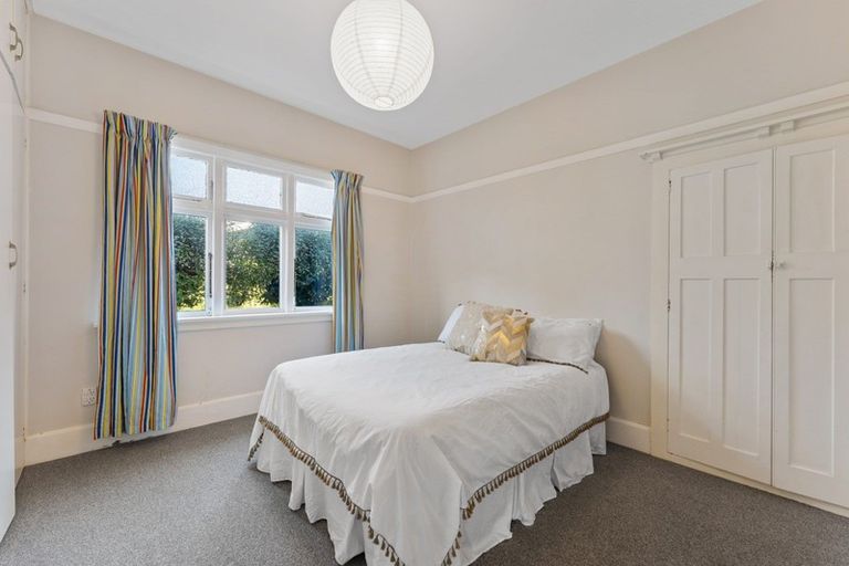 Photo of property in 87 Eastern Terrace, Beckenham, Christchurch, 8023