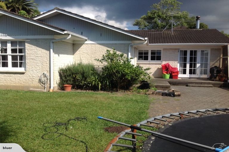 Photo of property in 67 Te Atatu Road, Te Atatu South, Auckland, 0610