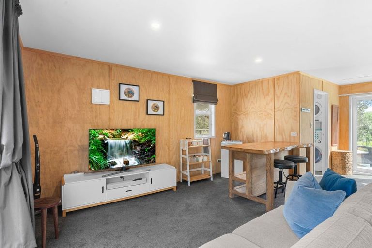 Photo of property in 124 Devich Road, Mangawhai, Wellsford, 0975