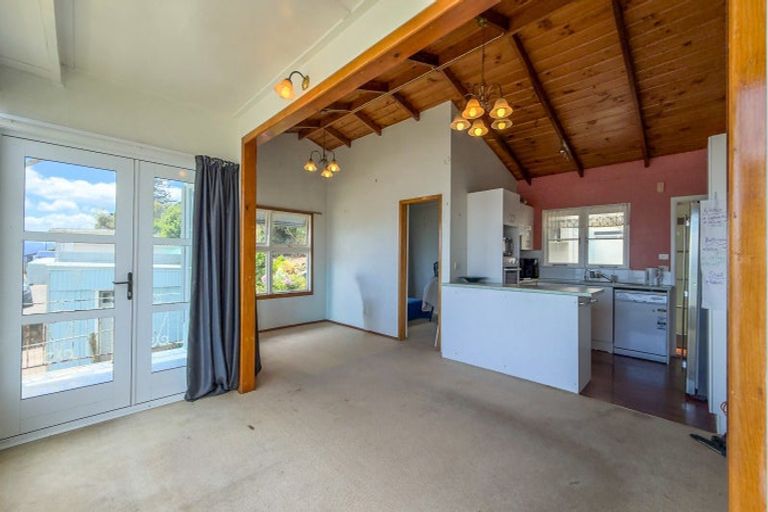 Photo of property in 158 Thames Coast Sh25 Road, Whakatete Bay, Thames, 3575