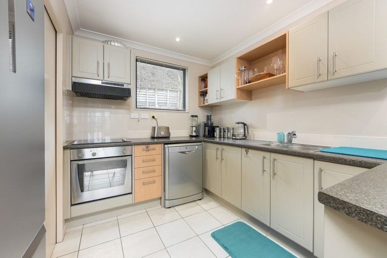 Photo of property in 24/8 Monte Cassino Place, Birkdale, Auckland, 0626