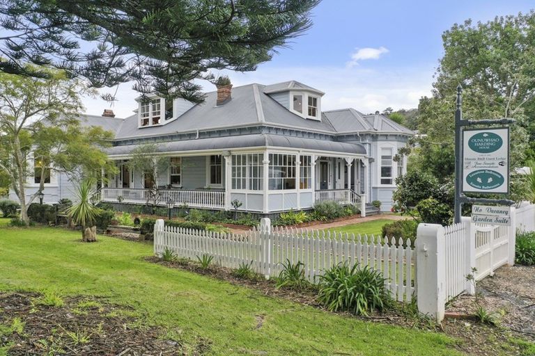 Photo of property in 16 Hope Avenue, Russell, 0202