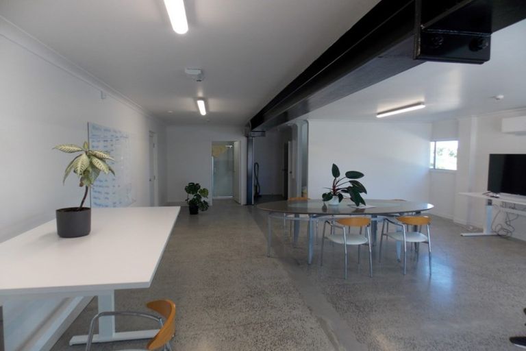 Photo of property in 15 Wilson Street, Hawera, 4610