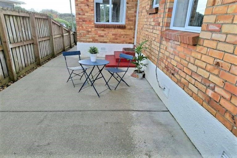 Photo of property in 18 Valley Road, Pukekohe, 2120