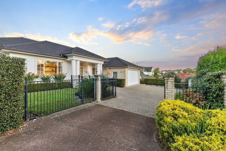 Photo of property in 7 Hendrika Court, Hobsonville, Auckland, 0618