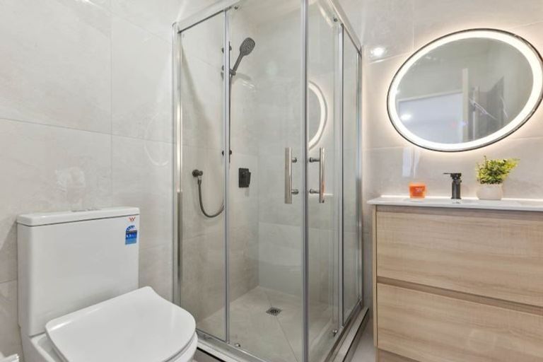 Photo of property in 106c Parkhaven Drive, Rosehill, Papakura, 2113