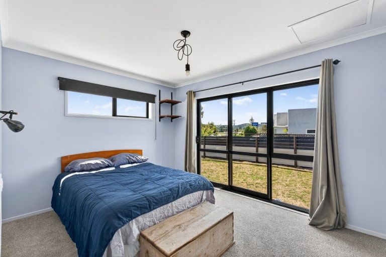 Photo of property in 414 Main Road North, Bay View, Napier, 4104